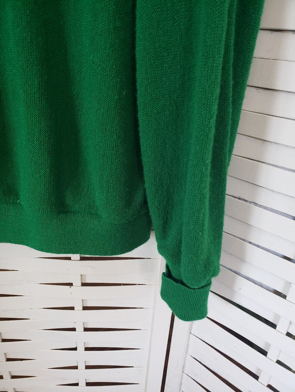 Lacoste/Izod Vintage Men's Green Classic V Nwck Button Down Sweater M
